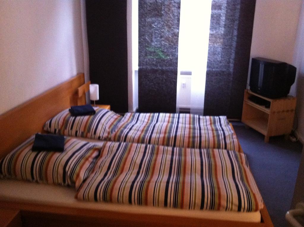 Gastezimmer Am Spielbergtor Erfurt Zewnętrze zdjęcie